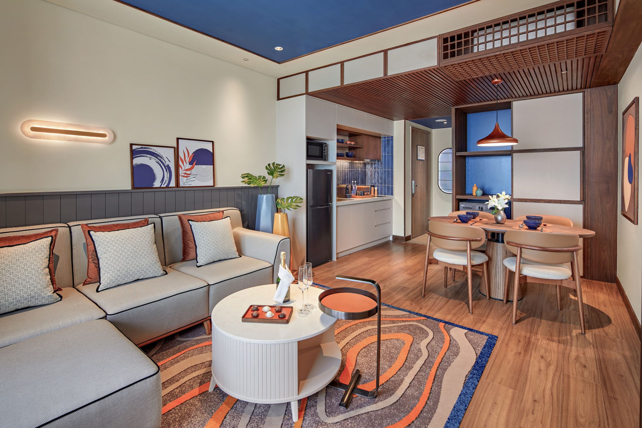TWO-BEDROOM EXECUTIVE APARTMENT