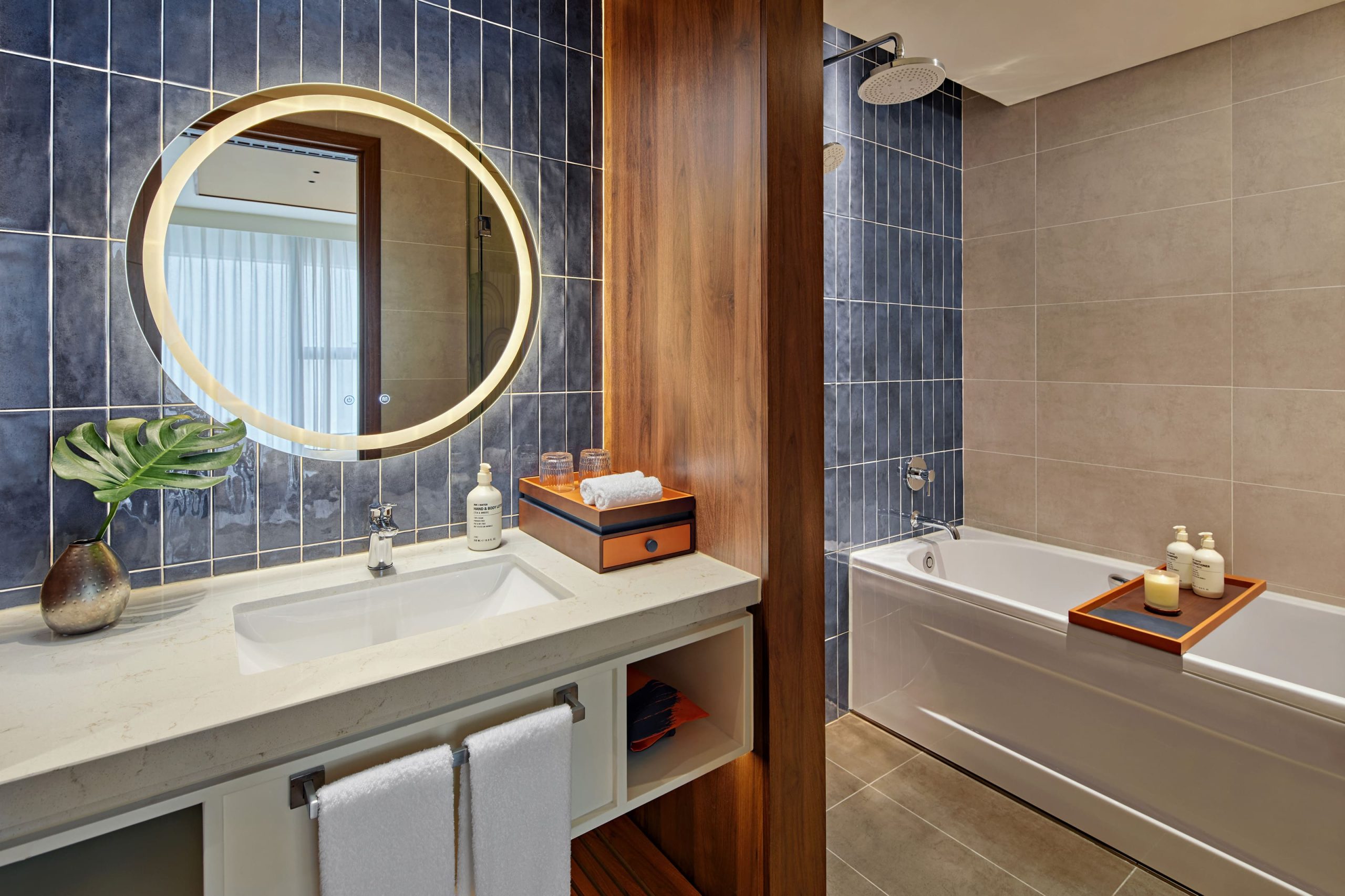 TWO-BEDROOM EXECUTIVE APARTMENT