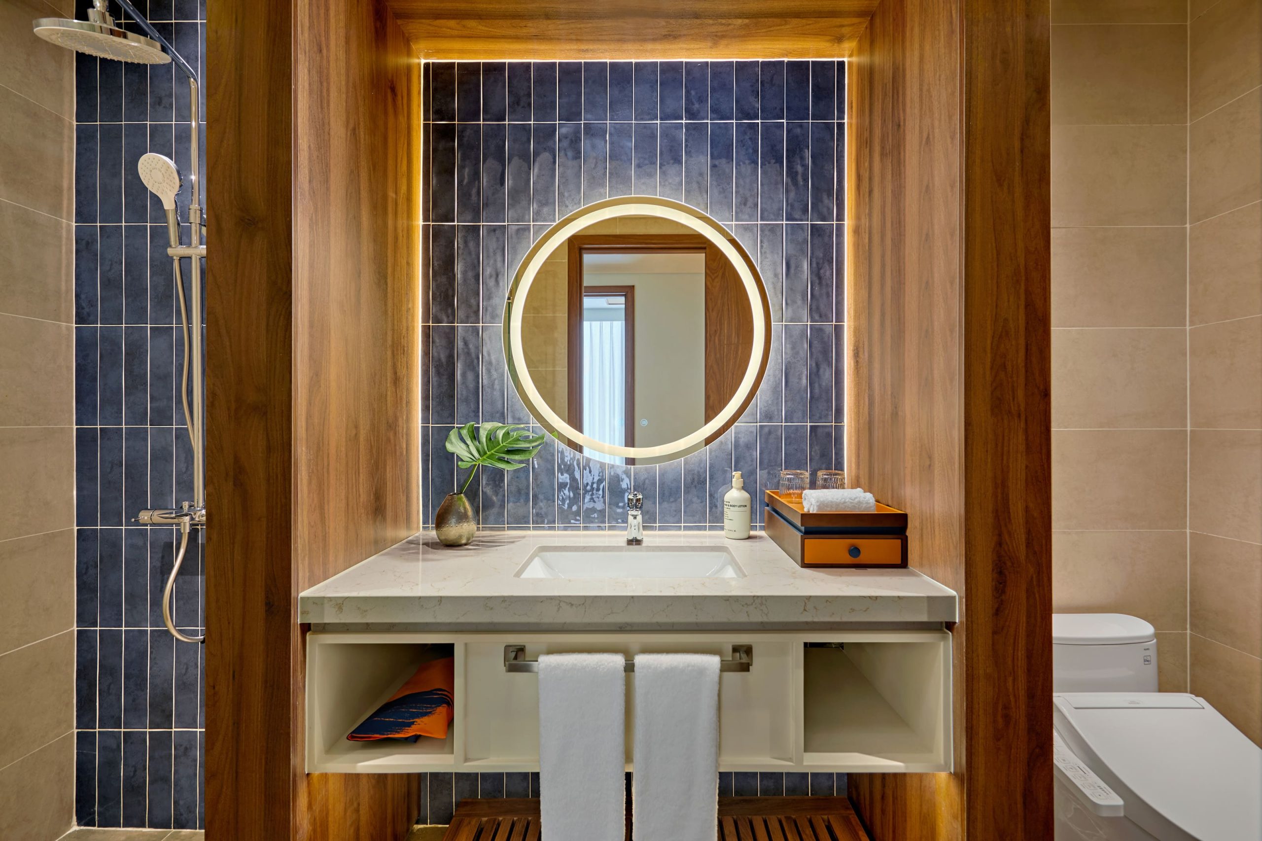 TWO-BEDROOM EXECUTIVE APARTMENT